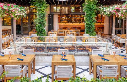 Stylish City Place WPB Escape King Bed and Den - Foto 41