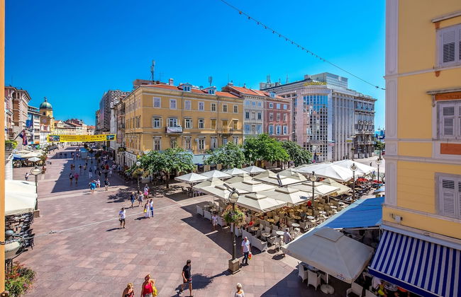 Main Street Apartments - Foto 41