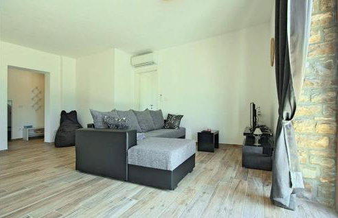 Gorgeous Apartment In Buje With Wifi - Foto 16