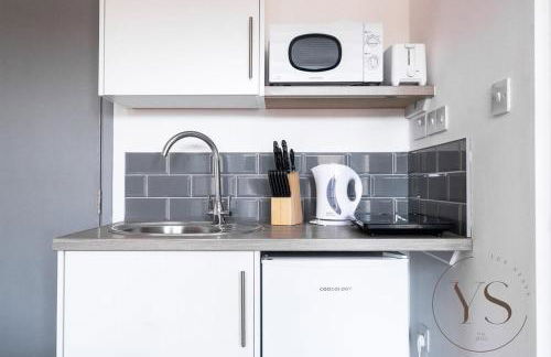 Sienna Studio 1D Near Alton Towers with Free Wi-Fi and Netflix Access - Foto 3