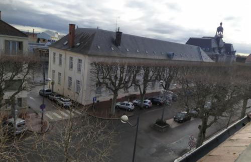 Bel appartement en plein coeur de ville - Foto 3