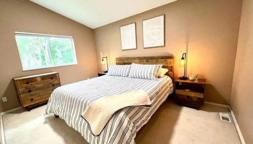 Contemporary Turnagain Townhome - Foto 4