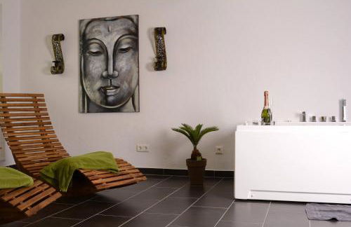 Wellness-Ferienwohnung-EifelErnstbergblick 1 - Foto 14