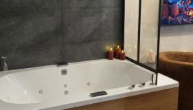 L'Ecrin des Sens - Love Room avec Balnéotherapie - Photo 4