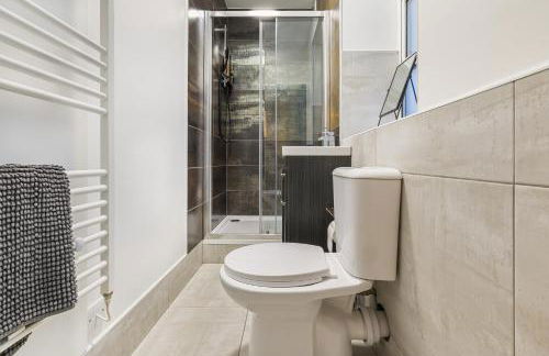 Warehouse Conversion Flat - Foto 25