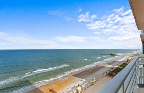 Breath Taking 3 BR Direct Oceanfront Condo with Private Balcony at The Wyndham Ocean Walk Resort - Foto 45