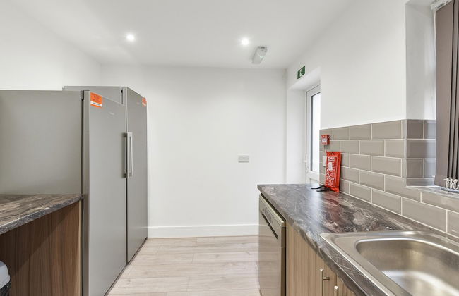 Rochfords Serviced House with 5 Bedrooms - Foto 24