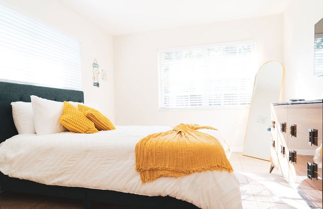 Modern Oasis - Photo 4