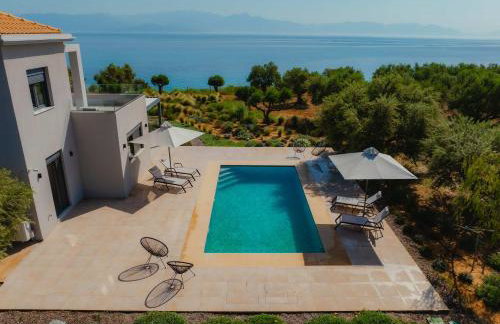 Oceanfront Villa Elaia Private Pool & Panoramic Views - Foto 1