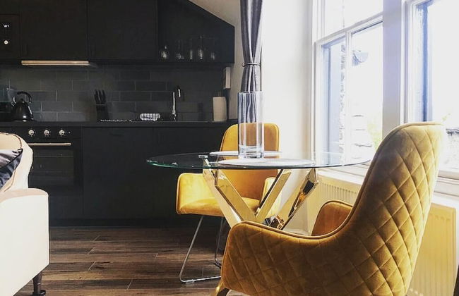 The Mews Boutique Apartments - Photo 10