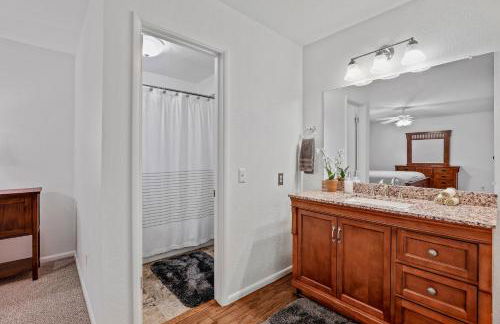 Captivating Continental Country Club Retreat with 4 BDR and Spacious deck! - Photo 18