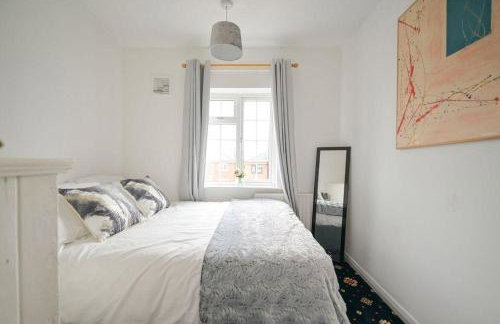 Cosy Inn near Luton Station, Mall and Luton Airport 10 Min - Foto 48