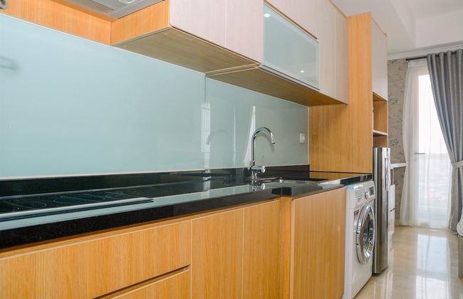 Tranquil Studio Apartment at Menteng Park - Photo 8