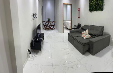 Apartamento espaçoso de 1 quarto em Copacabana - Foto 2