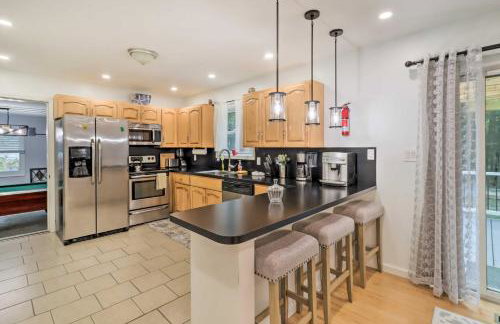 Game Room and Yard Family Paradise in Pocono Summit - Foto 9