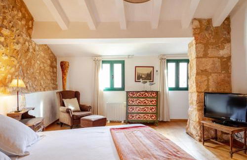 Masía La Torre Historia Encanto y Naturaleza a Solo 10 Minutos de Sitges Gran comodidad, Vista a los Viñedos en un pueblo autentico - Foto 32