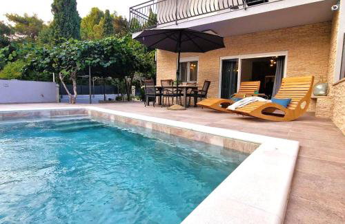 Villa Brajkovic-near the sea and Rovinj center - Photo 2