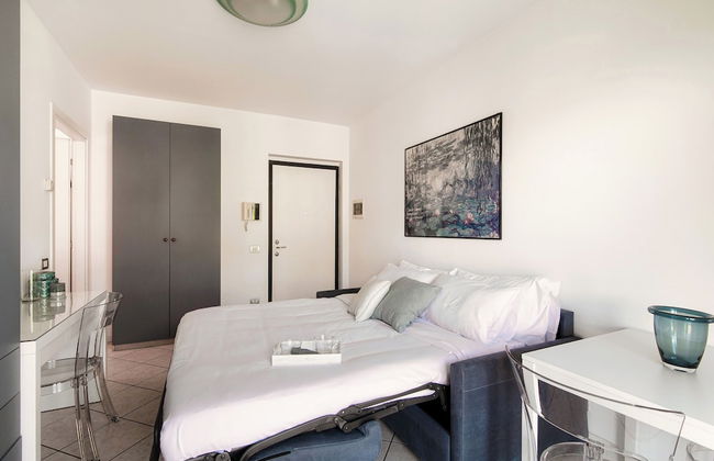 Tiny Blue - Photo 11