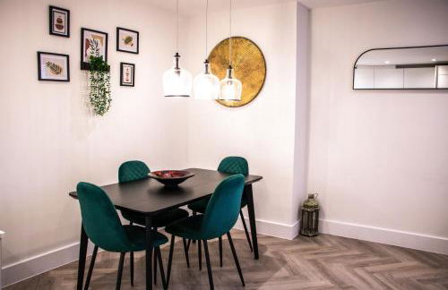 Clarence Suites - Photo 10