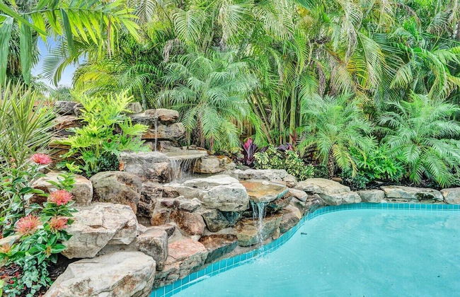 New Waterfront Oasis, Minutes to Beach, Eats, Shops - Foto 18