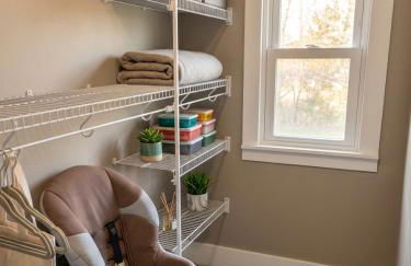 Sweet Cottage near Downtown DSM - Foto 35