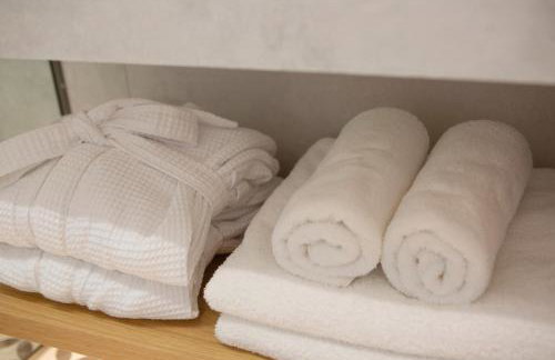 ELFAM CITY SUITES - Photo 18