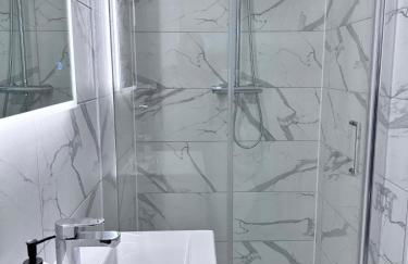 Watford Junction Oasis - Modern 3BR Ensuite with Garden - Foto 4