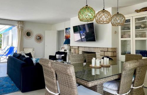 Villa de Mer, première ligne, plage et piscine - Foto 17