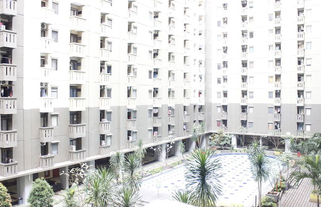 Prime 2BR at Gateway Apartment Ahmad Yani Cicadas - Photo 16