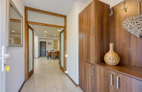 3 Bedroom Nice Apartment In Kanfanar - Photo 41