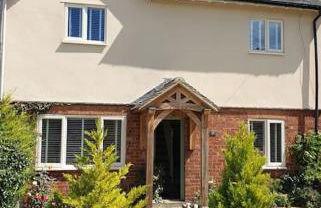 Spacious 4 bed house 10 min from Silverstone - Foto 5