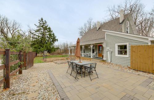 Fire Pit and Playset! 1880s Zionsville Farmhouse - Foto 1