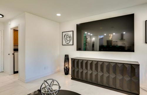 7 Mi to State Farm Stadium Family Home with Pool - Foto 11