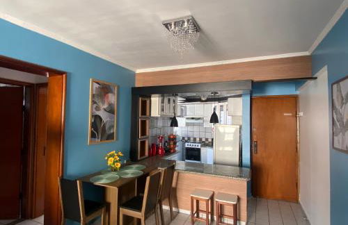 Perfeita Localização 2Q-2B estacionamento gratuito - Foto 2