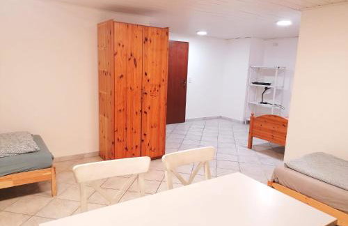 Souterrain Monteur Arbeiter 2-Zimmer Wohnung Kassel - Foto 9