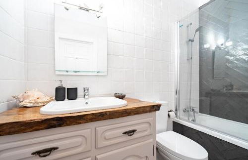 Peaceful, spacious & stylish, a real home! - Foto 14