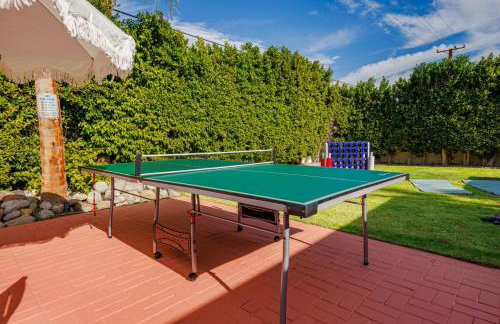 The Pink House - Palm Springs Gem with Private Pool & BBQ - Foto 11