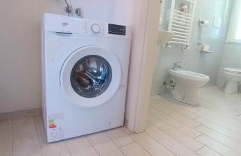 Villa tranquilla immersa nel verde a 2 Km dal mare - Foto 102