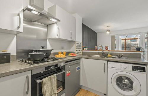 Luxury 5 bedroom House With FREE Parking and Pool Table - Foto 45