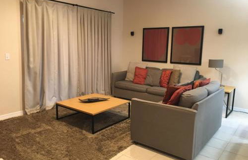 Four Bedroom Townhouse in Regal Oaks at Old Town - Foto 30