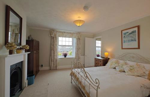 5 Bed in Seaview oc-n33058 - Photo 16