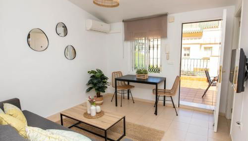 Pedregalejo Madueño 10 - Photo 1