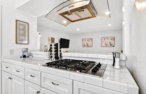 Prime Manhattan Beach 2BR Walk to Beach with Parking - Foto 20