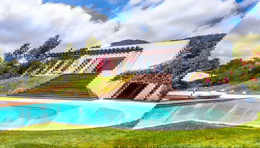 Magnificent Villa With Infinity Pool - Foto 1, Imagen principal