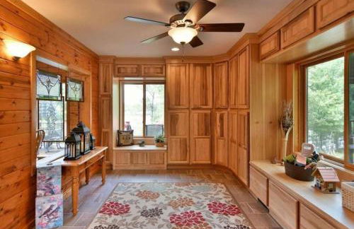 Sandy Lake Cabin ~Private Luxury Vacation Home~ - Foto 11