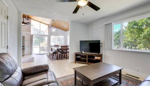 4 Mi to Folsom Lake Modern Home with Patio! - Foto 4