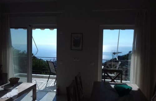 Plagia's Sunset Apartments - Photo 10