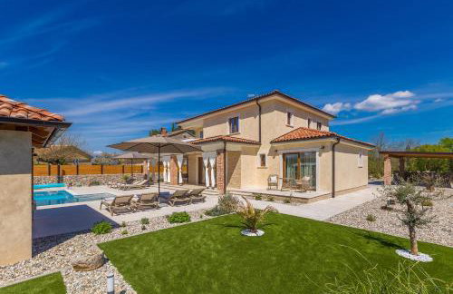 Villa QUERCUS - Foto 1