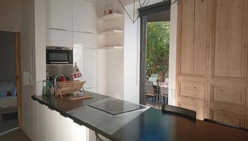 Appartement avec beaucoup de cachet central et calme - Foto 4