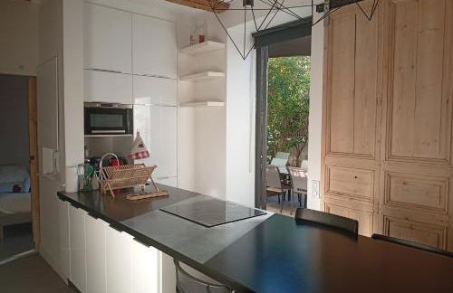 Appartement avec beaucoup de cachet central et calme - Foto 4